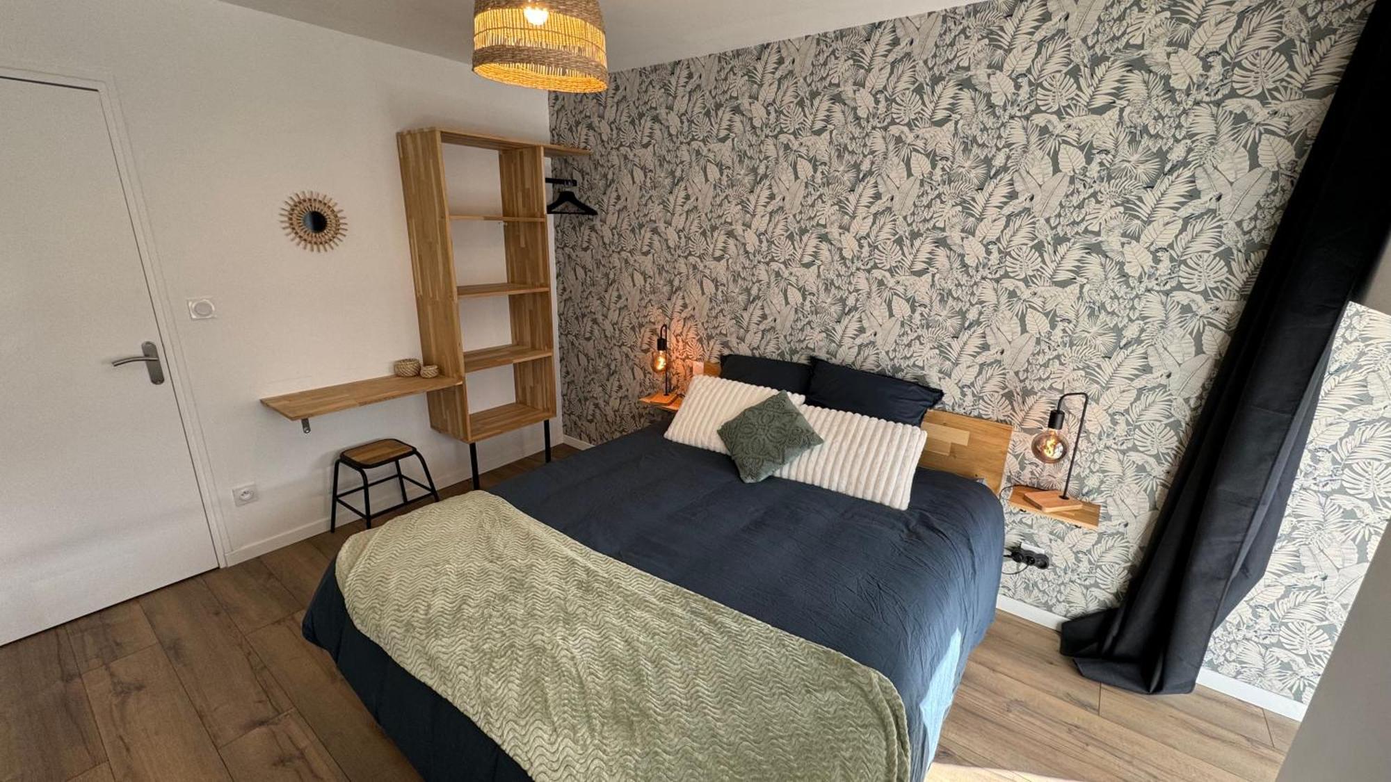 Petite Maison En Pierre Au Pied De La Voie Verte 普罗尔梅尔 外观 照片